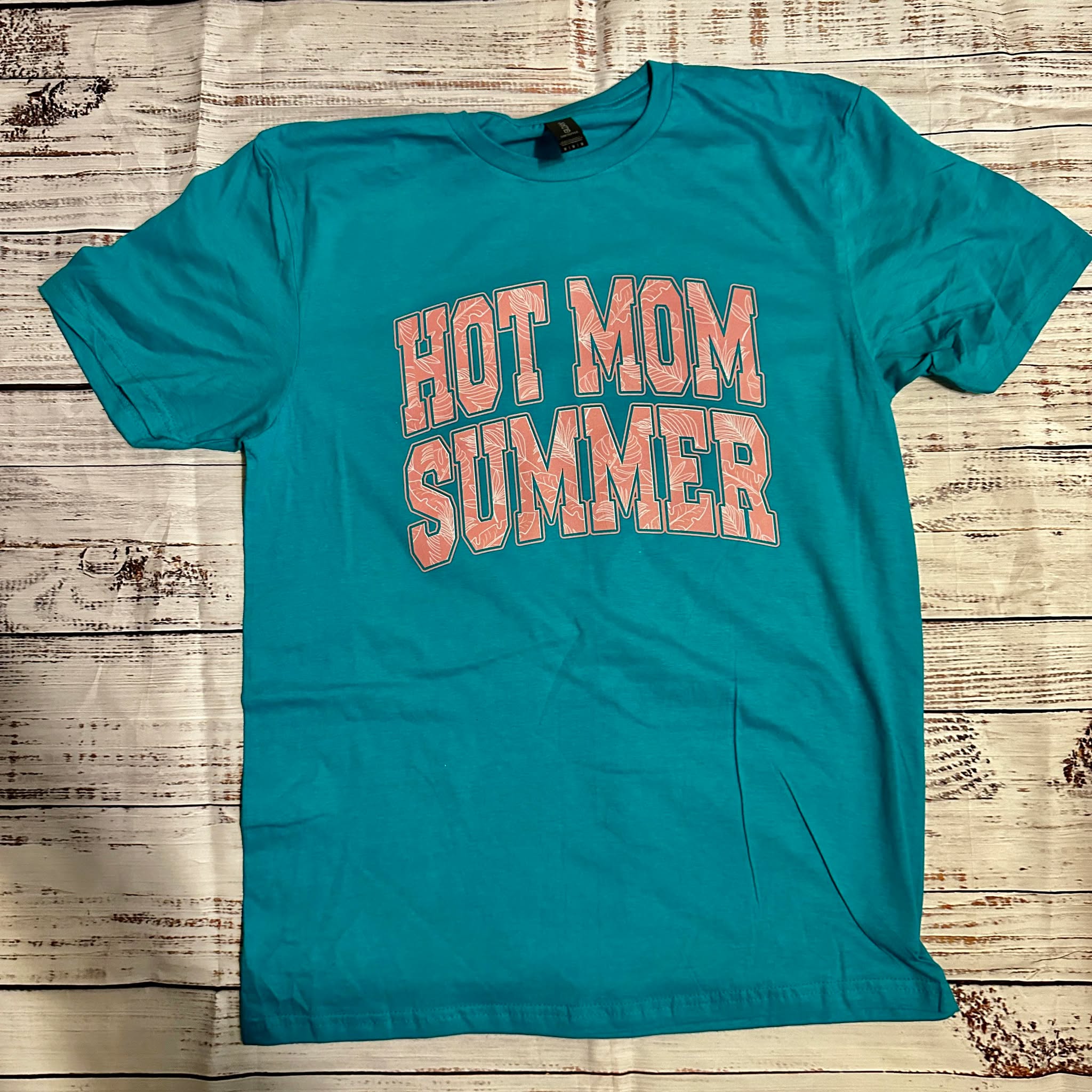Hot Mom Summer Shirt